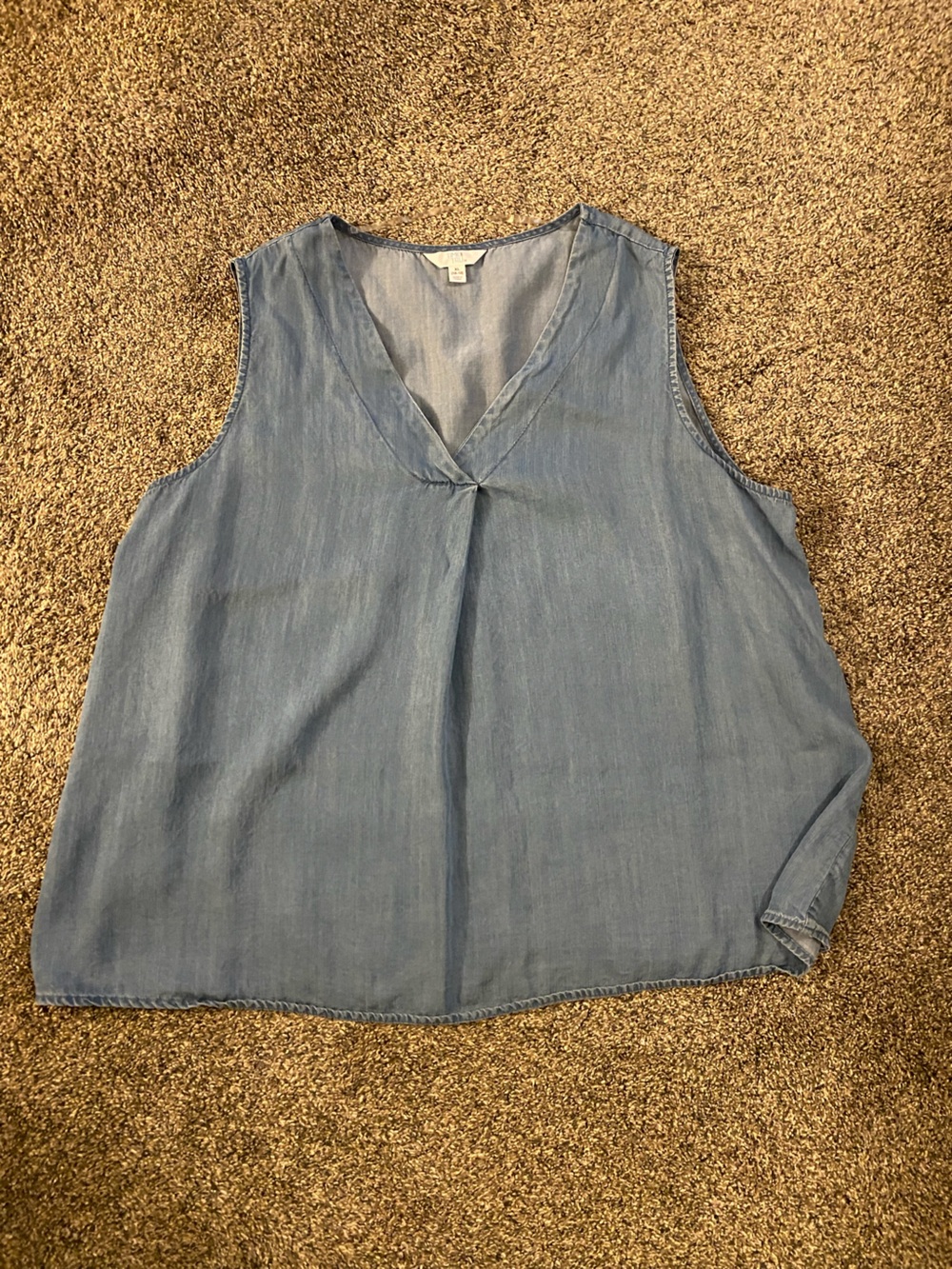 Time and Tru Light Blue Chambray Tank
